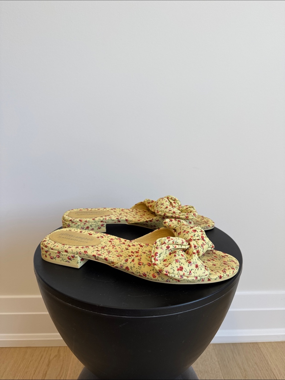 Jeffrey Campbell Yellow Floral Bow Slide Sandals - Picture 4 of 4